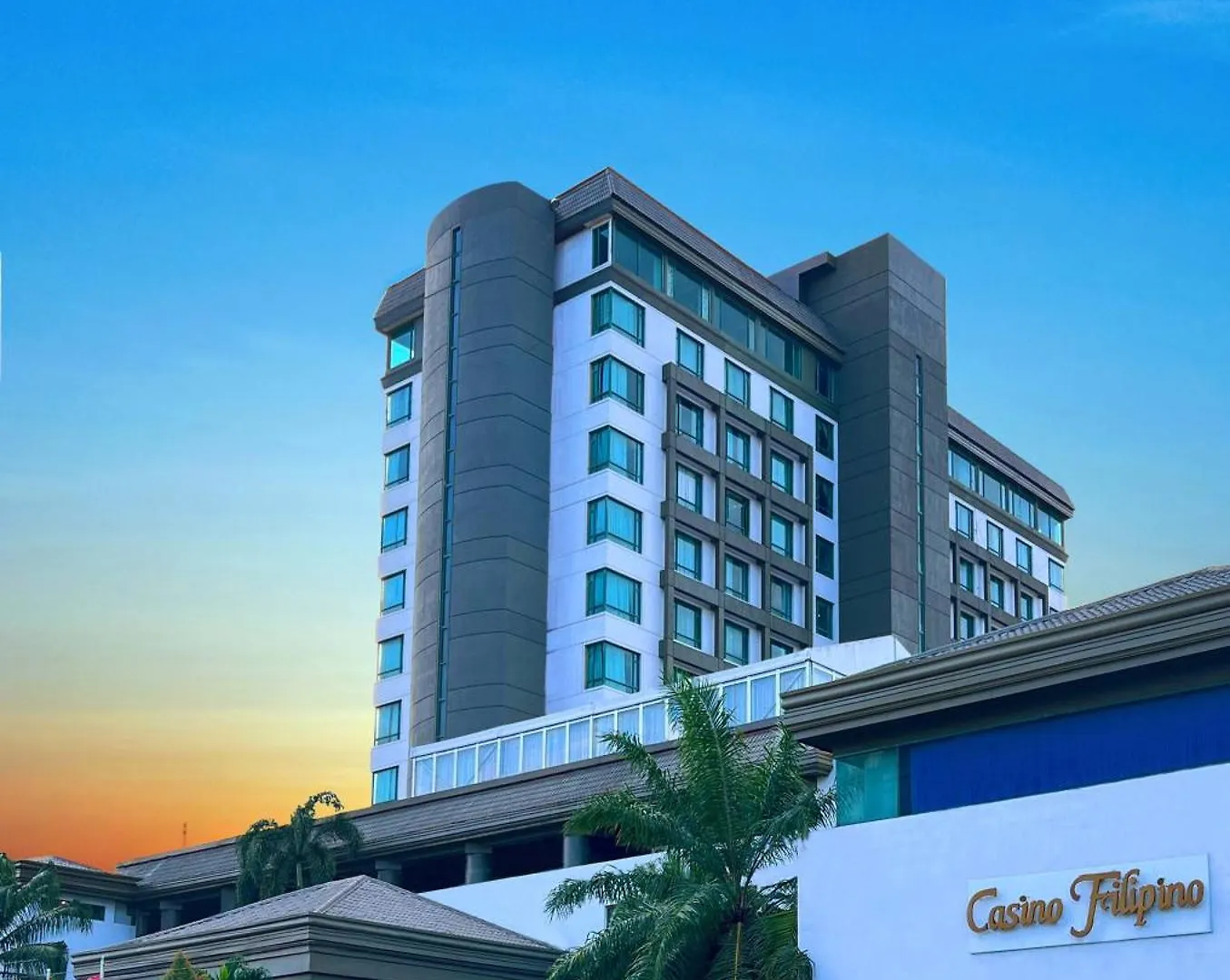 Grand Regal Hotel Davao 4*,  Philippines