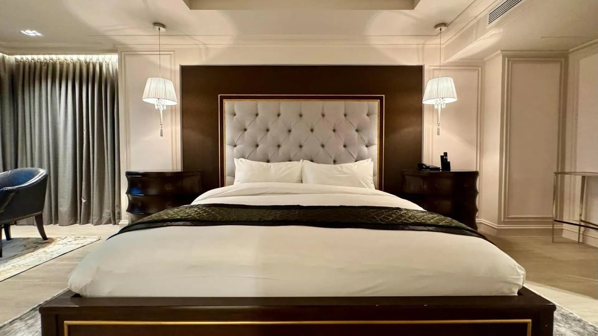 Grand Regal Hotel Davao