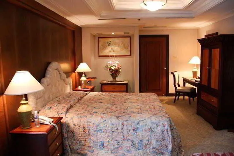 Grand Regal Hotel Davao