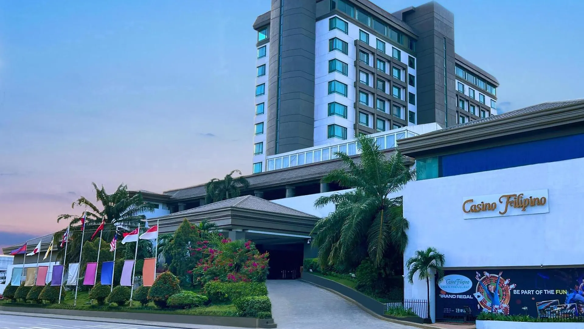 Grand Regal Hotel Davao