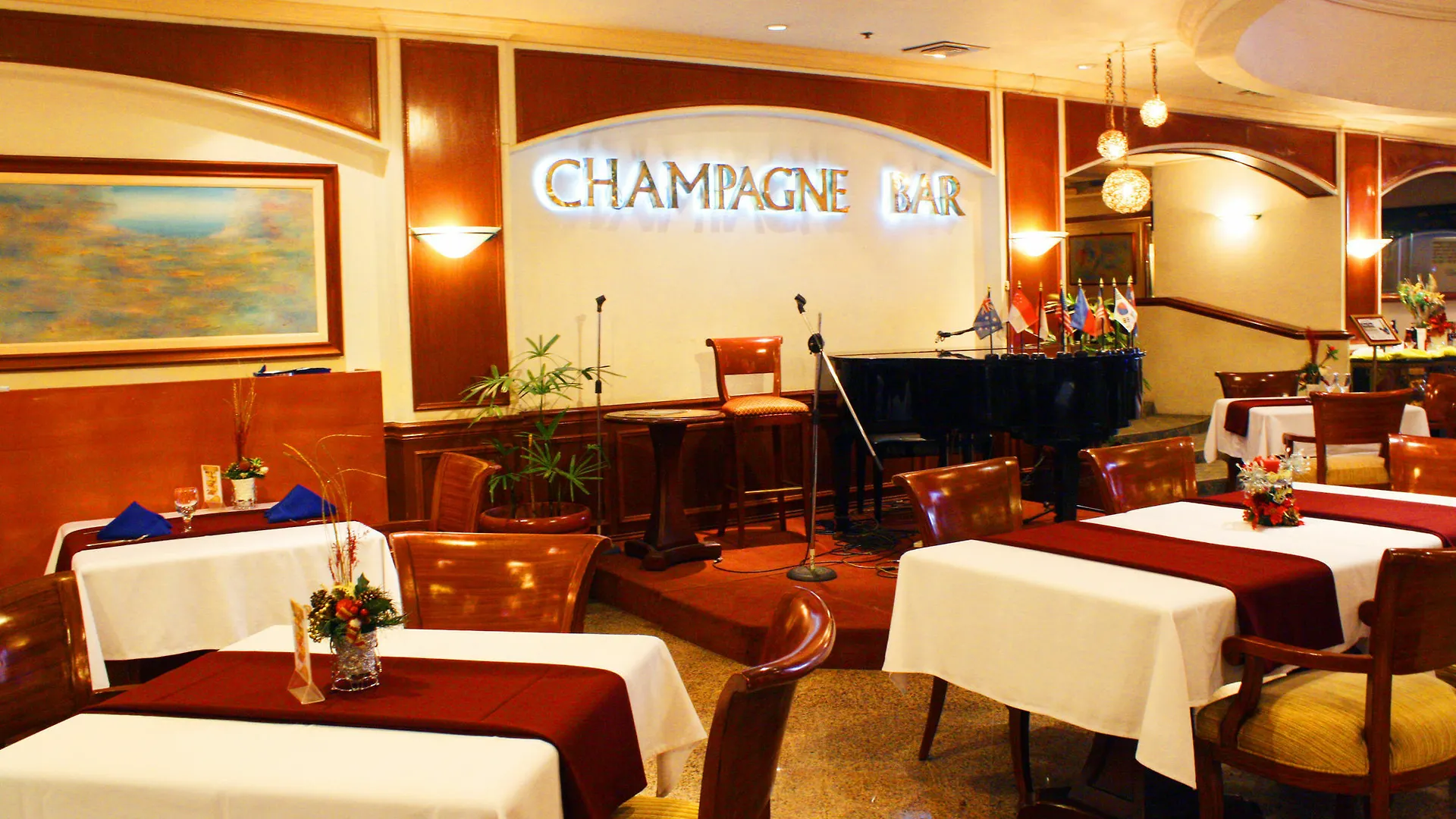 Grand Regal Hotel Davao